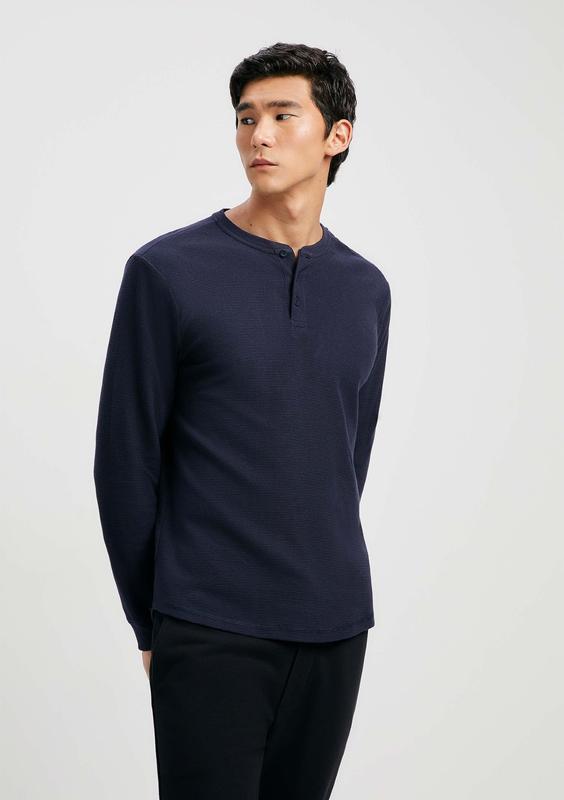 Camiseta Henley Masculina Manga Longa - Hering - Camiseta